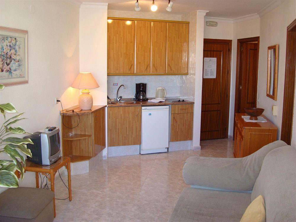 Apartamentos Palm Beach Club Carihuela Torremolinos Exterior foto